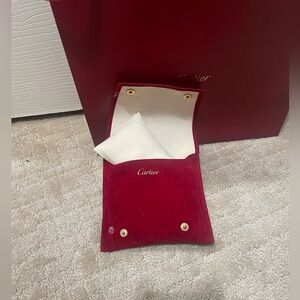 🔥🔥Authentic Cartier shopping bag & Red velvet travel pouch